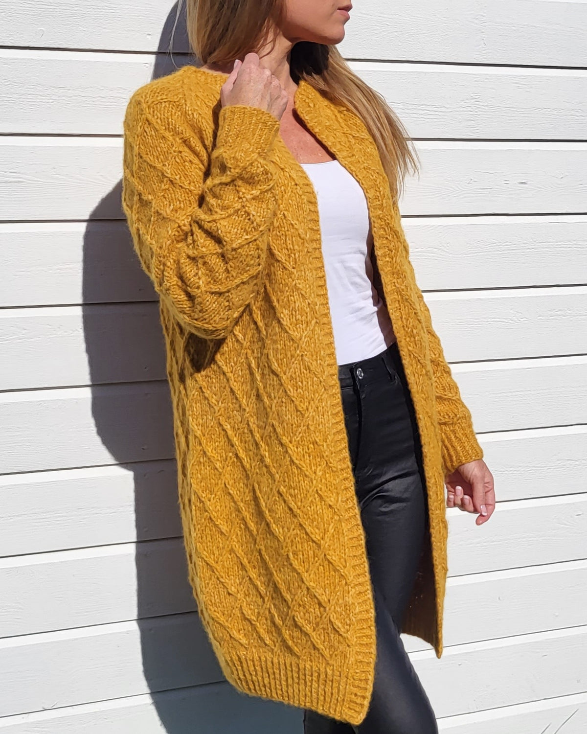 Vicky Cardigan Lang
