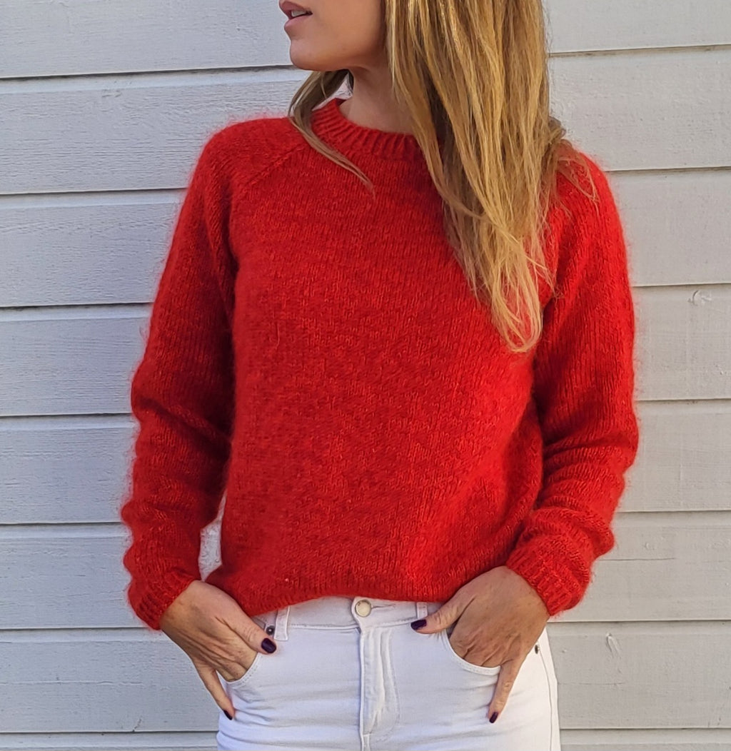 Emilia Genser O-Neck