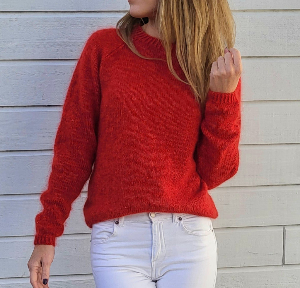 Emilia Genser O-Neck